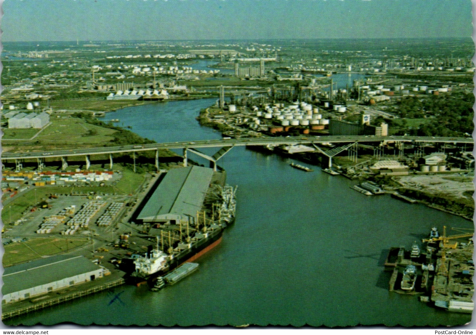 11525 - USA - Houston , Turning Basin At The Port Surrounded By The Petroleum Center - Gelaufen 1979 - Houston