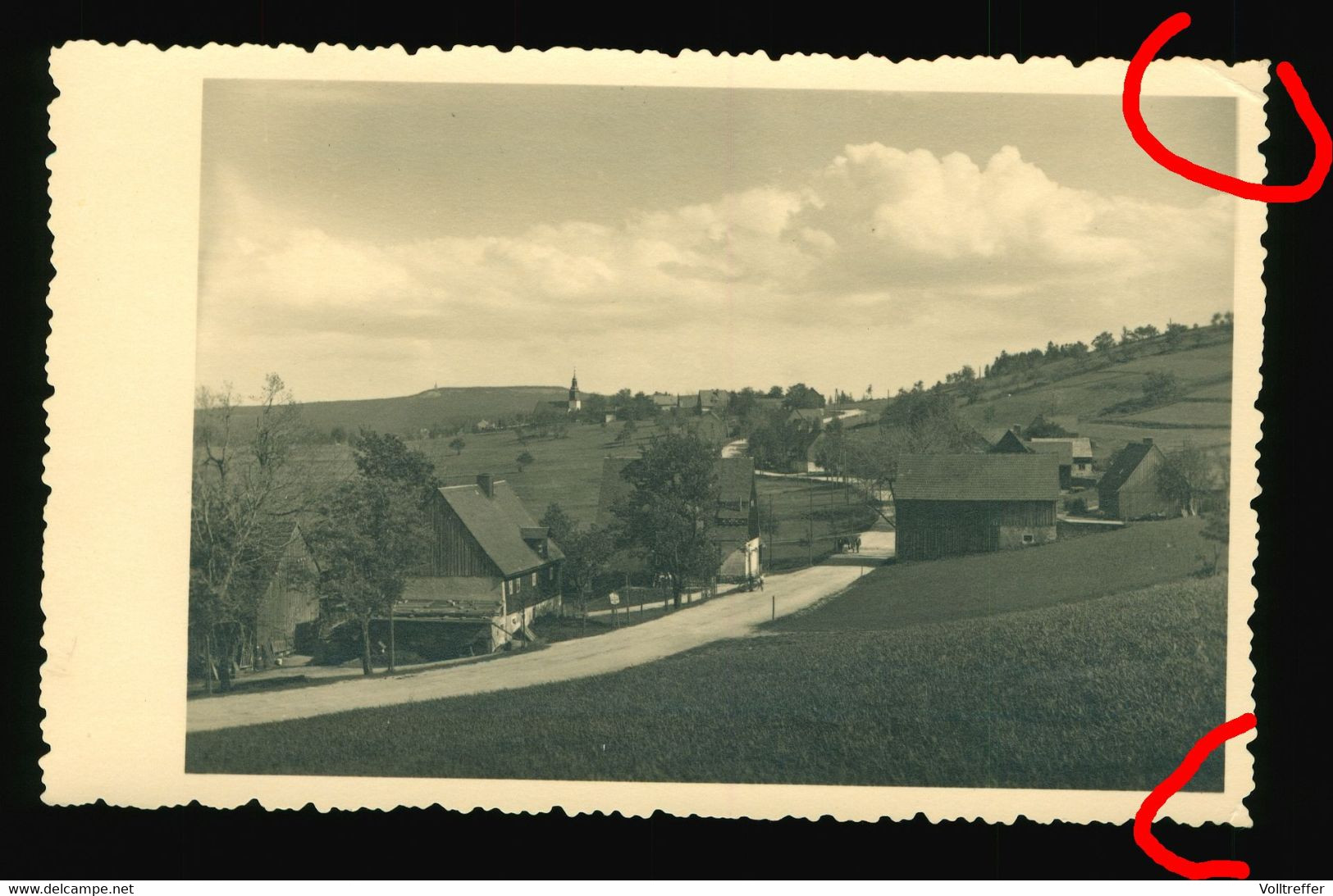 Privat AK Oder Foto Um 1940 ? Schellerhau Mit Privat Häusern, Bauernhof, Kirche Im Hintergrund - Schellerhau