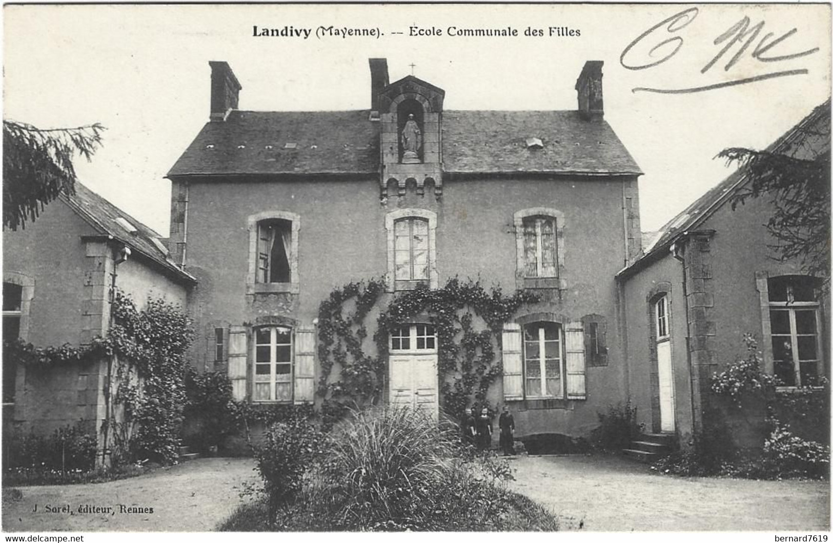 53   Landivy  -  Ecole Communale Des Filles - Landivy