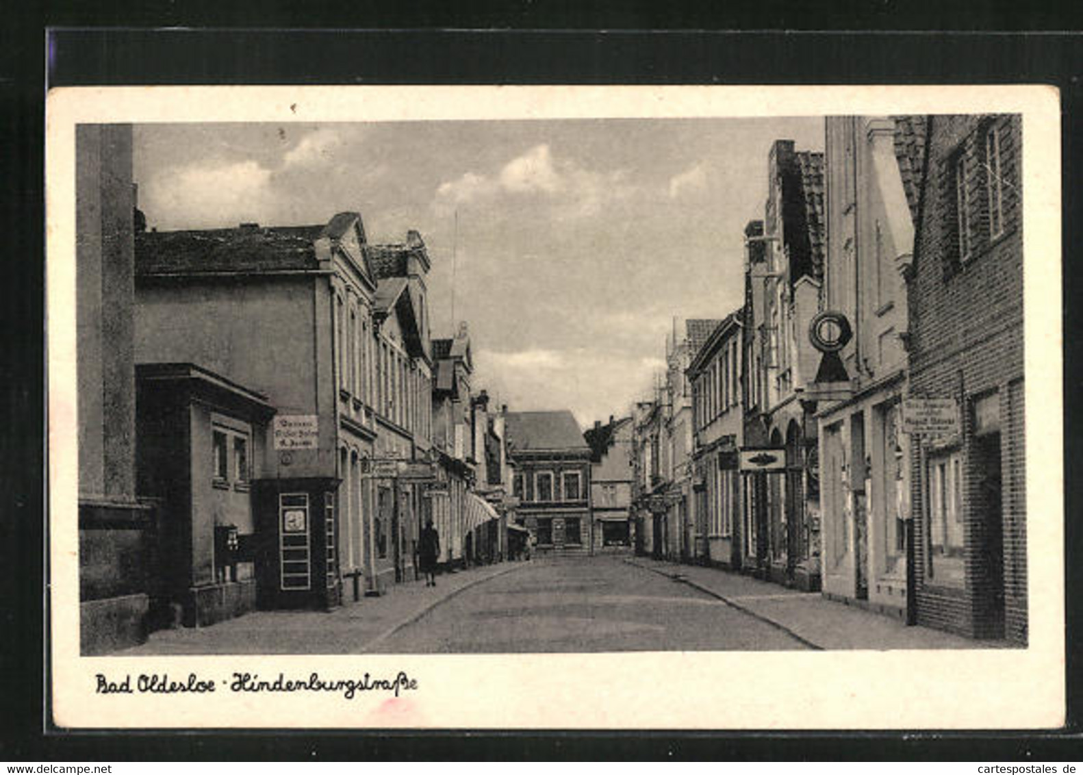 AK Bad Oldesloe, Hindenburgstrasse Mit Geschäften - Bad Oldesloe