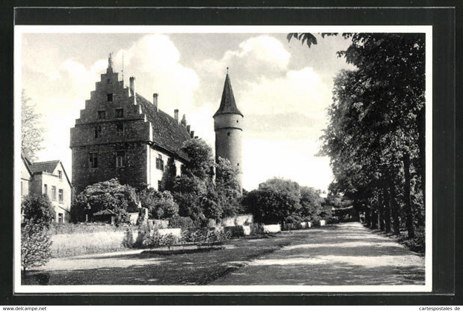 AK Ochsenfurt Am Main, Bezirksamt Mit Nikolausturm Und Batterieturm - Ochsenfurt