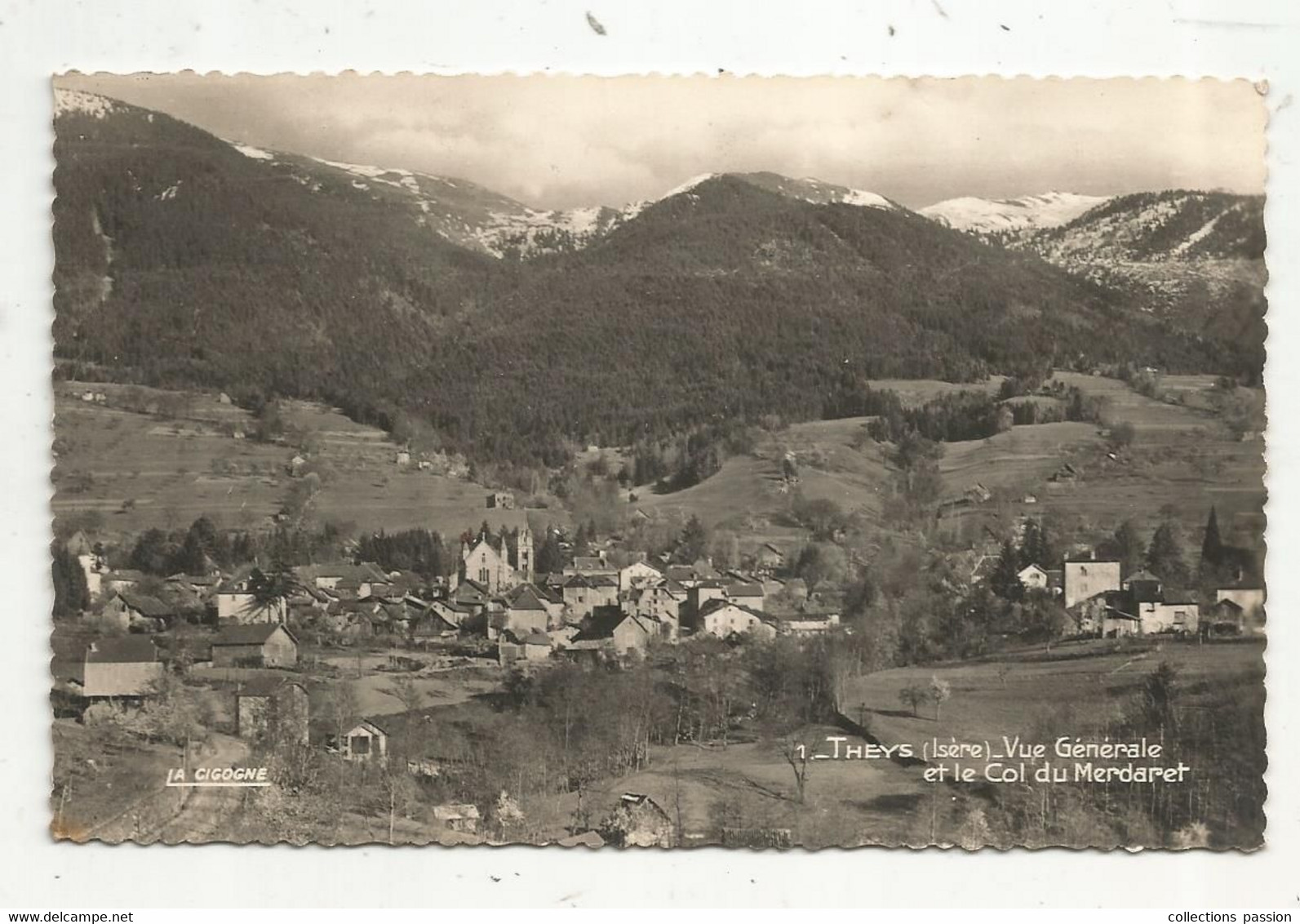 JCR , Cp,  38 , THEYS , Vue Générale Et Le Col Du Merdaret ,écrite 1956 - Theys