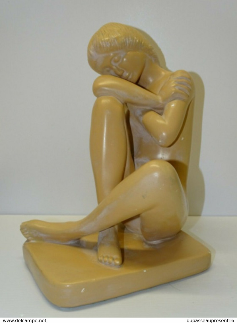 SUJET SCULPTURE PLATRE ANCIEN ART DECO FEMME NUE DENUDEE PLATRE PEINT NON Signé COLLECTION DECO VITRINE - Other & Unclassified