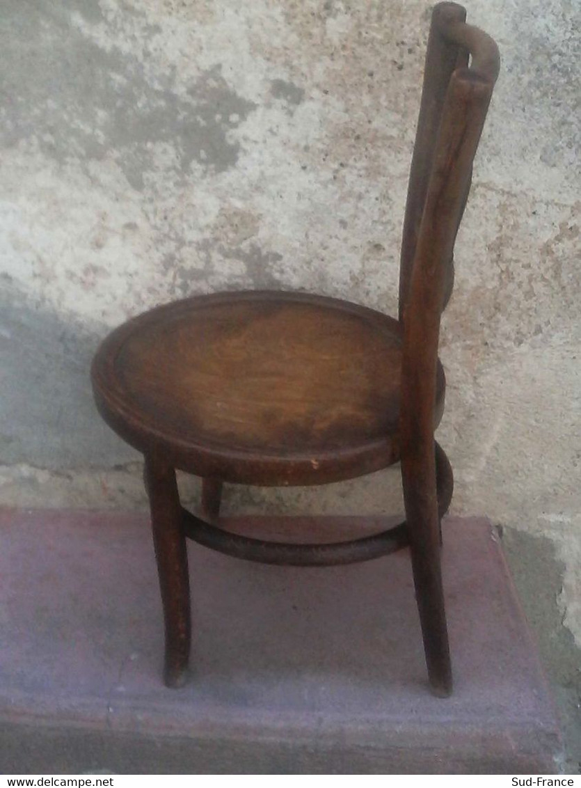 Chaise Enfant Ancienne En Vois Courbé - Sillas