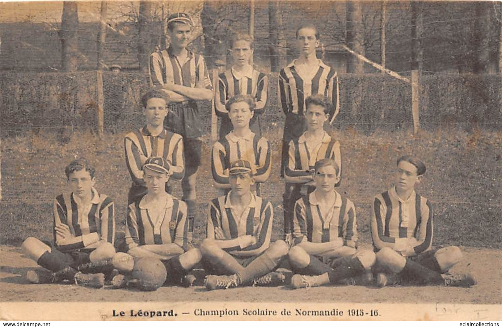 Thème:  Sport:   Football   Le Léopard Champion Scolaire Normandie  1915-1916     (voir Scan) - Football
