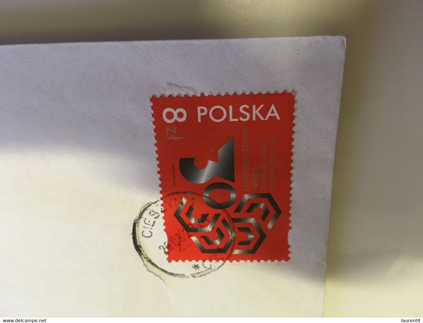 (VV 2) Letter Posted From Poland To Australia (with Stamp) During COVID Pandemic - Lettres & Documents