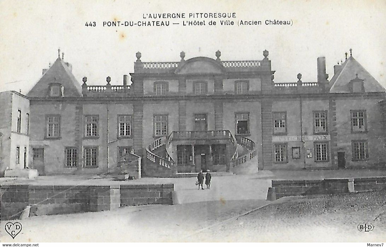 63 - Puy De Dôme - PONT Du CHATEAU -  Hôtel De Ville - Ancien Château - Auvergne - Pont Du Chateau