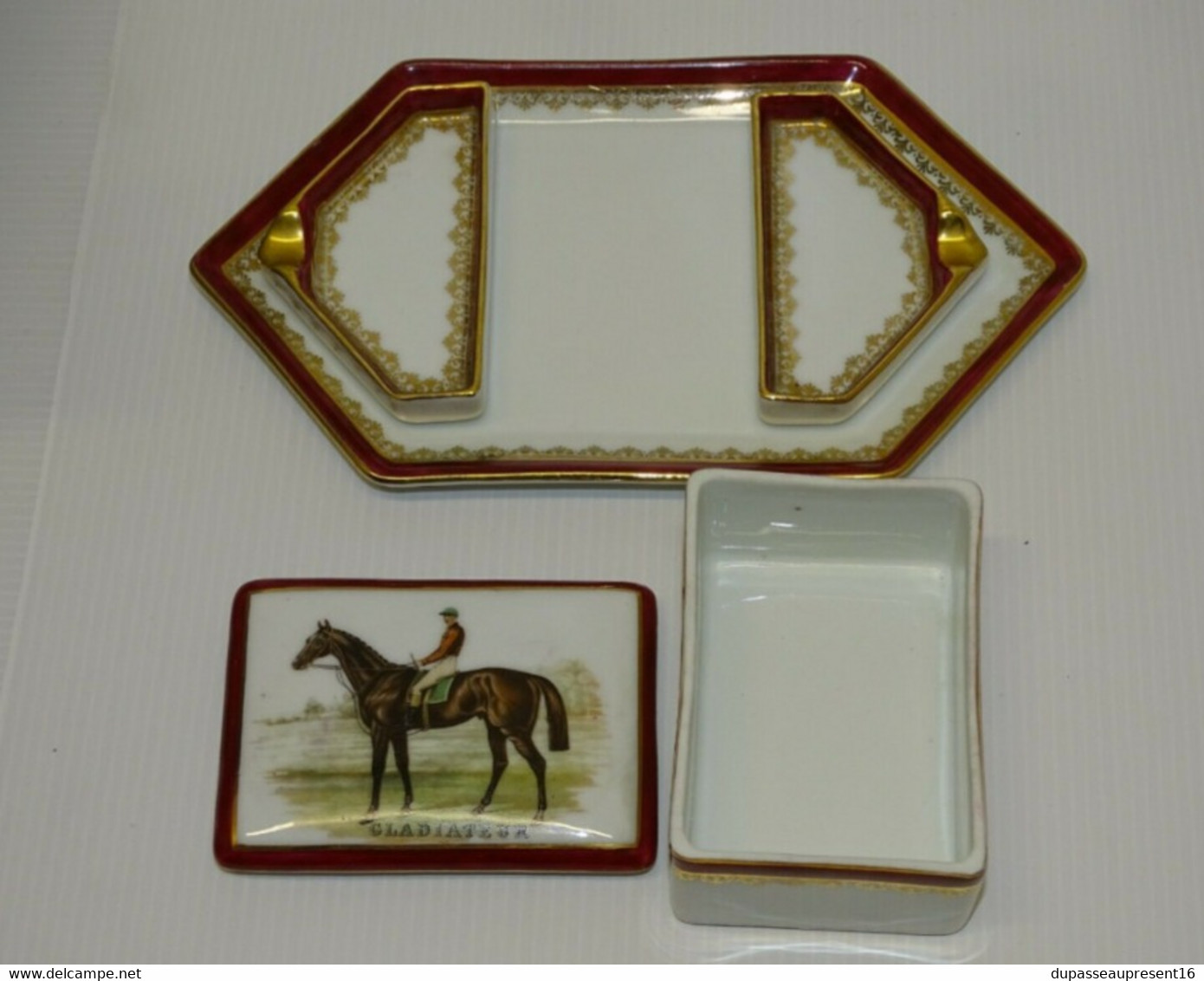 ANCIEN SERVICE DE FUMEUR PORCELAINE BOITE Cigarettes CHEVAL PUR SANG GLADIATEUR Collection Vitrine Déco - Autres & Non Classés