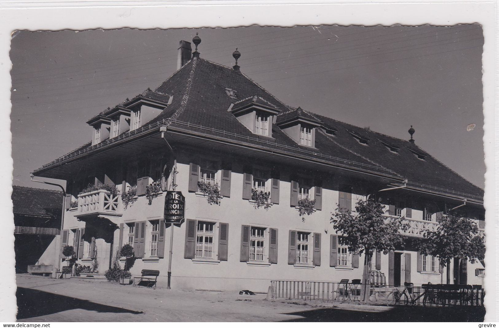 Marsens, Hôtel De La Croix Blanche, Laiterie-fromagerie, Voiture. Carte-photo - Marsens