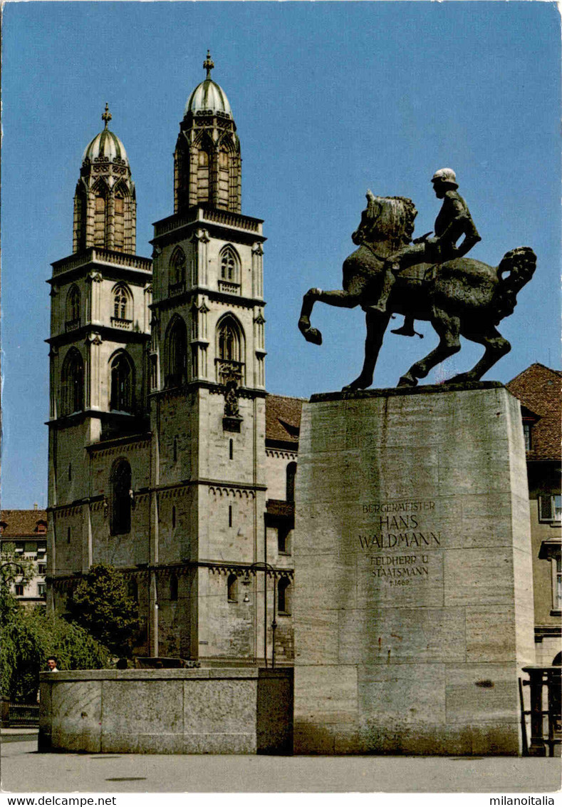 Zürich, Hans Waldmann-Denkmal Mit Grossmünster (80/2) * 11. 10. 1968 - Wald