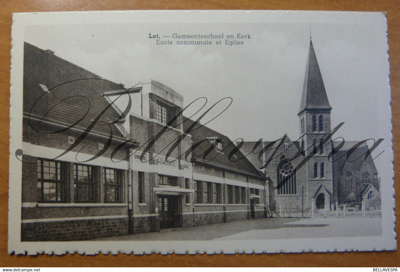 Lot Gemeentelijke Jongens School En Kerk & Pastorij. - Beersel