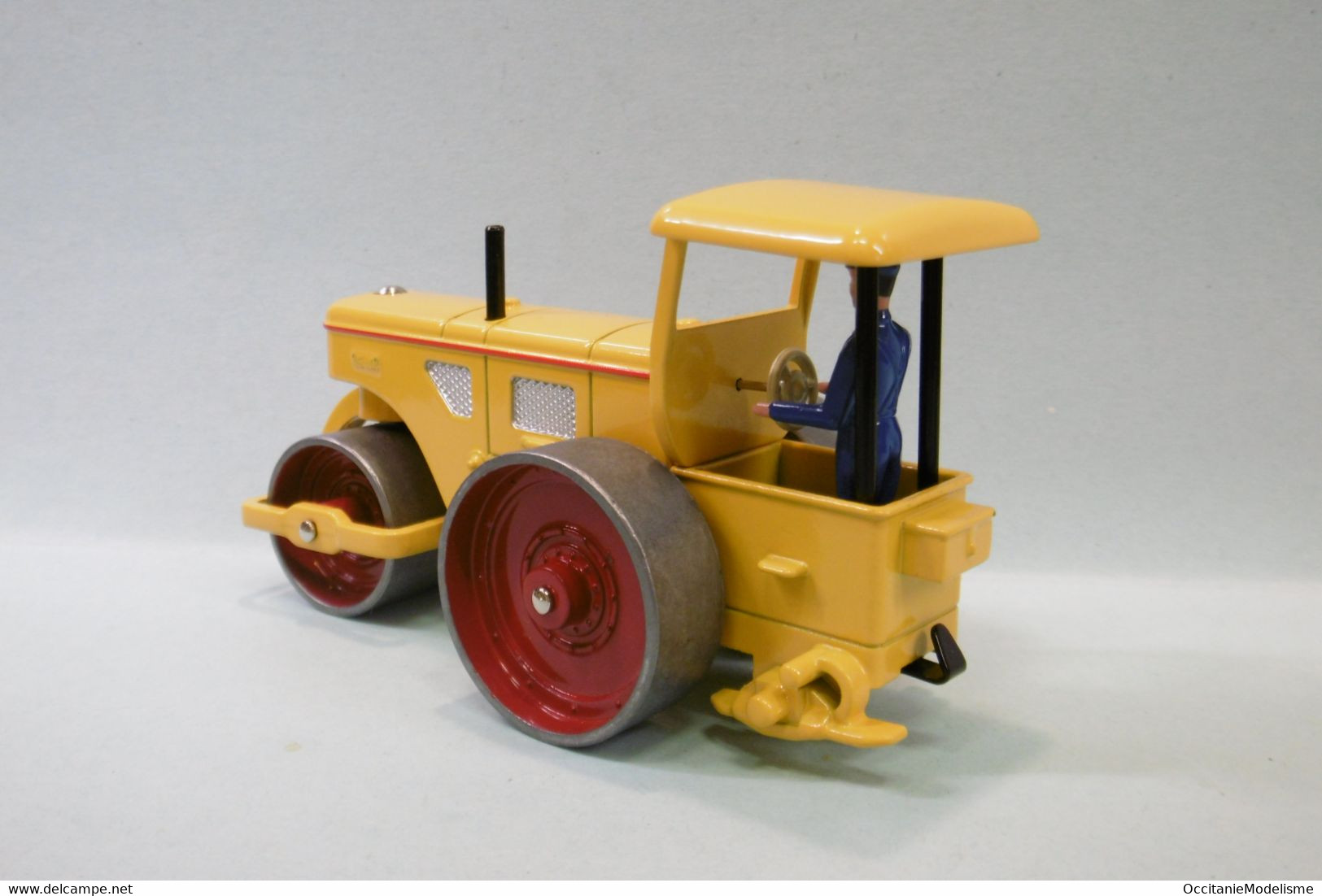 Dinky Toys / Atlas - Rouleau Compresseur RICHIER Jaune Réf. 830 Neuf NBO 1/43 - Dinky