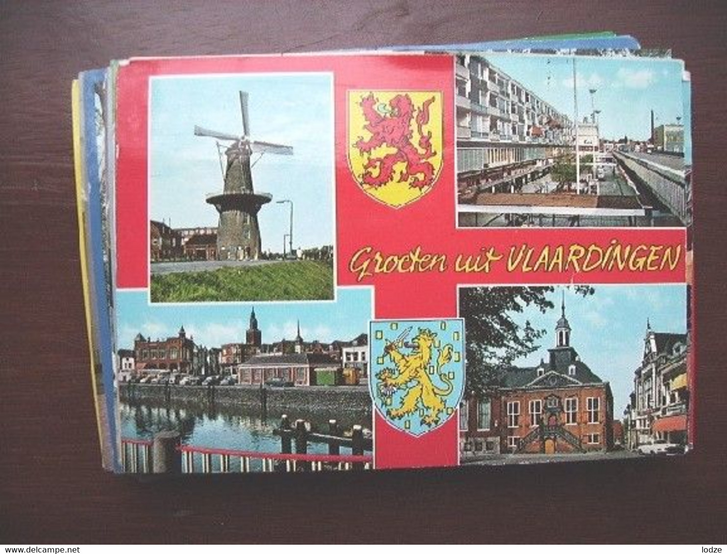 Nederland Holland Pays Bas Vlaardingen Met Enkele Wapens En Een Molen - Vlaardingen