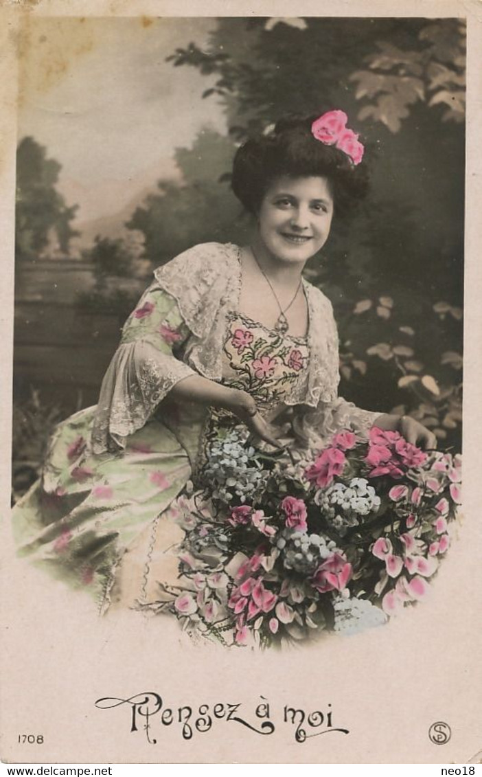 CP Envoi Usine Du Pont D' Herault Par Sumène  . Belle Femme - Sumène