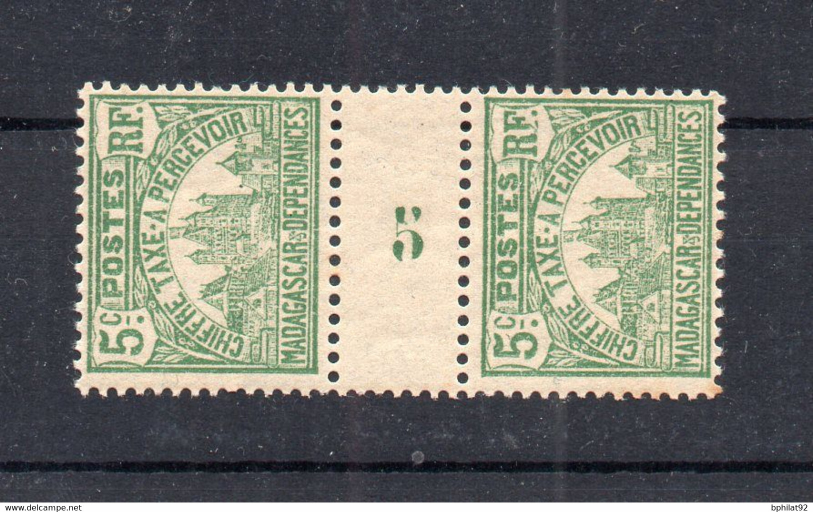 !!! MADAGASCAR, PAIRE DE LA TAXE N°10 AVEC MILLESIME 7 NEUVE ** - Postage Due