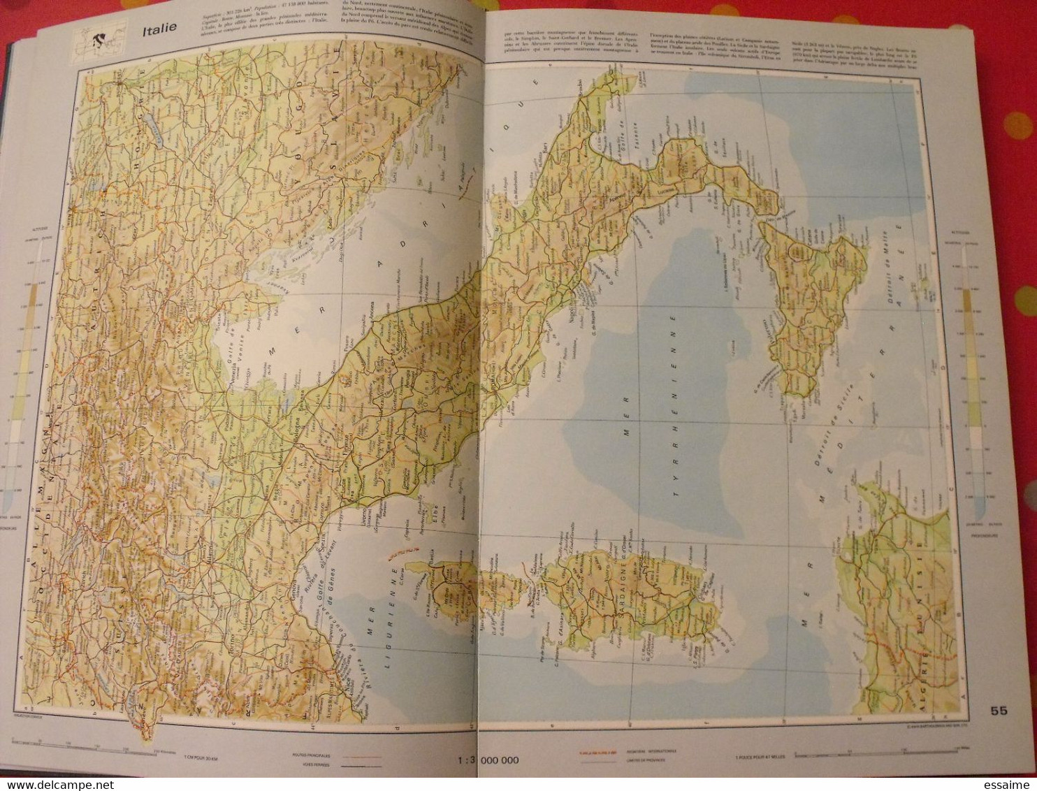 grand atlas mondial. très illustré et grand format. 1962