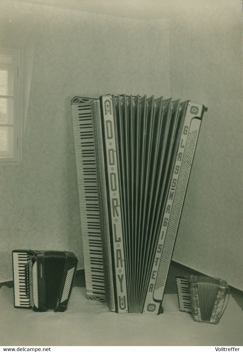 DDR AK Um 1971 Markneukirchen, Abbildung Riesen Piano Akkordeon Adorlay Glassmagister - Markneukirchen