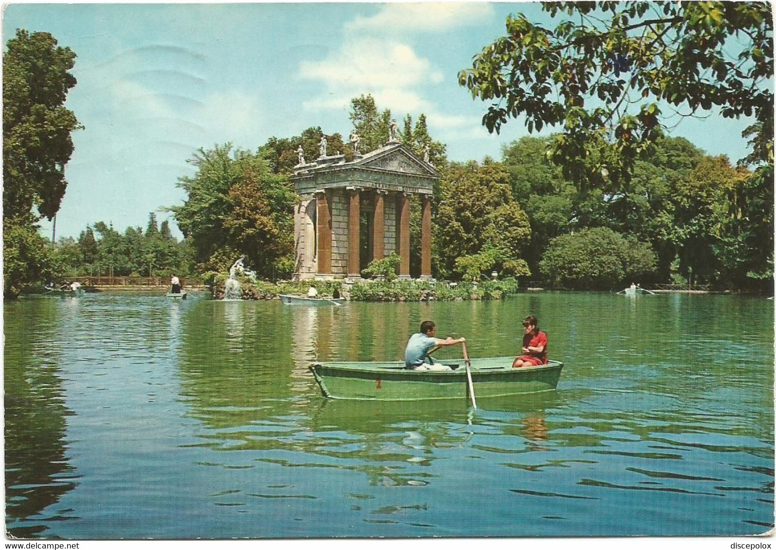 AA2227 Roma - Villa Borghese - Il Laghetto E Il Tempietto - Barche Boats Bateaux / Viaggiata 1969 - Parks & Gärten