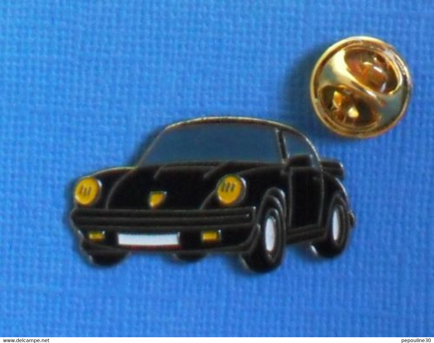 1 PIN'S //  ** PORSCHE 911 TURBO ** . (Yoshinori Pin's Bijoux En France) - Porsche