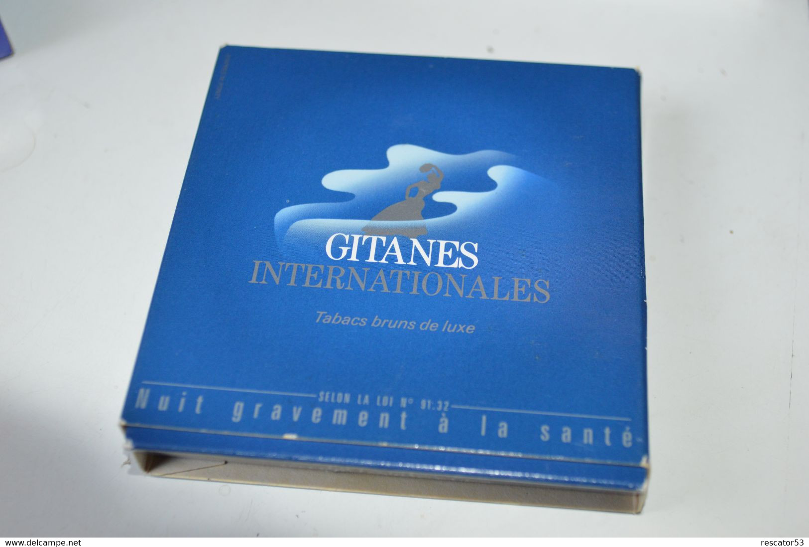 Paquet Cigarettes Gitanes Internationales (vide) Pour Collection Années 90 - Other & Unclassified