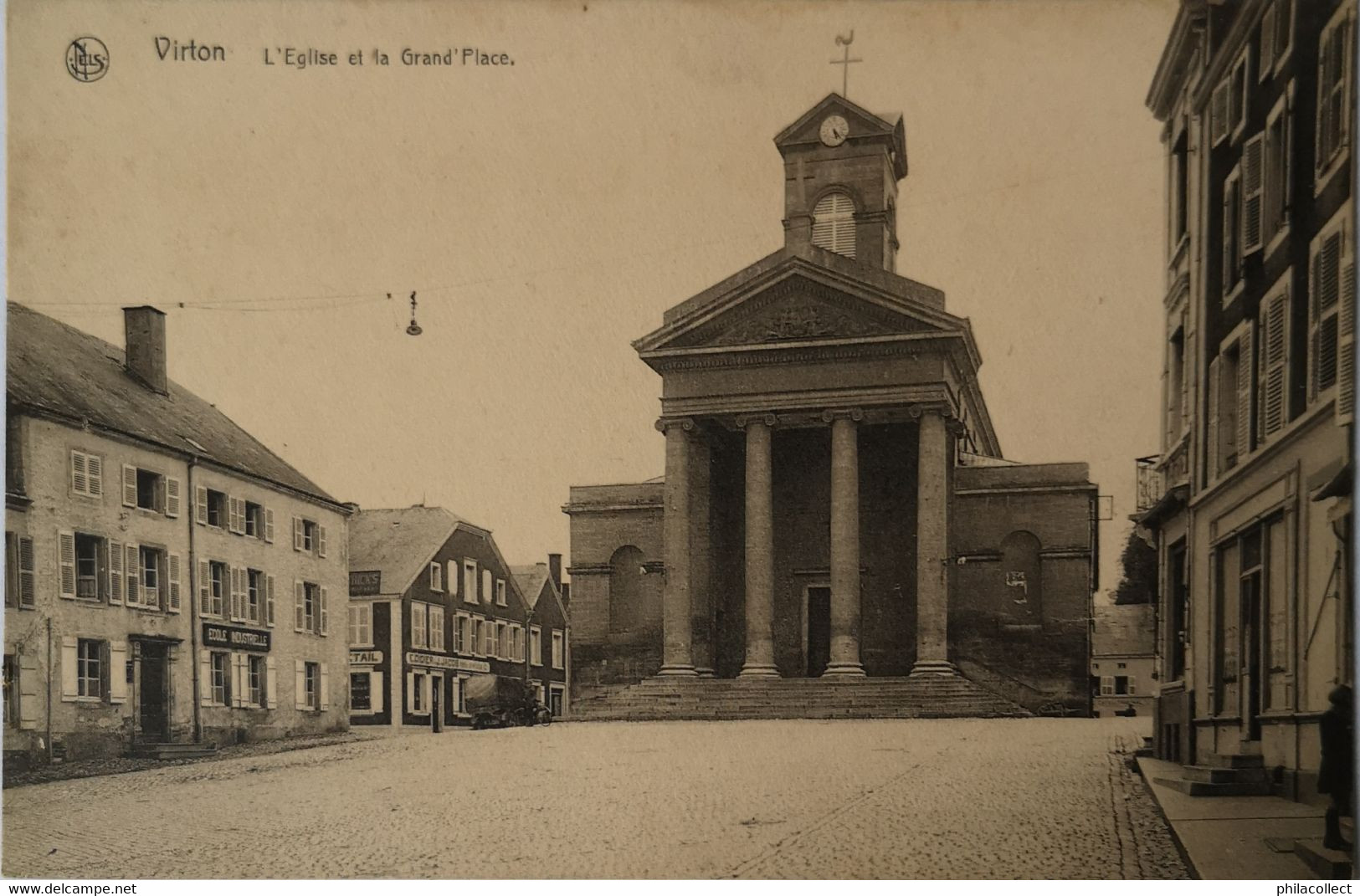 Virton // L'Eglise Et La Grand Place (Ecole Industriële) 19?? - Virton