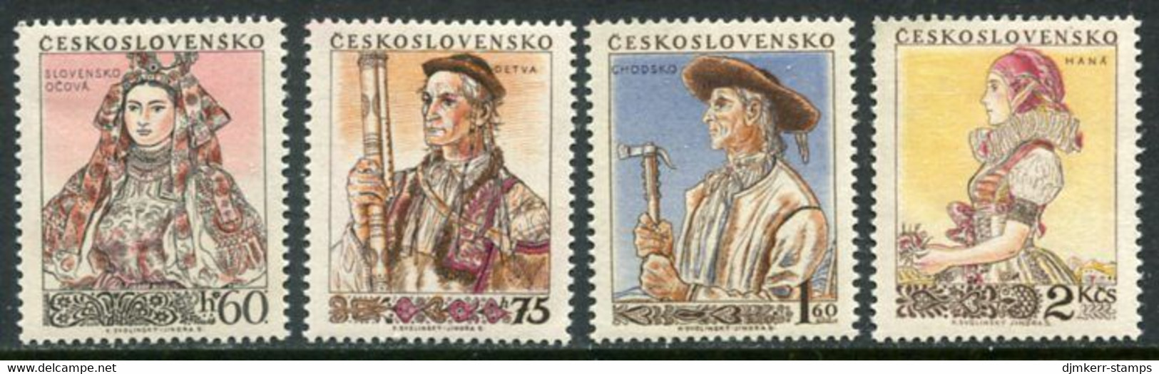 CZECHOSLOVAKIA 1955 Costumes I MNH / **.  Michel 921-24 - Neufs