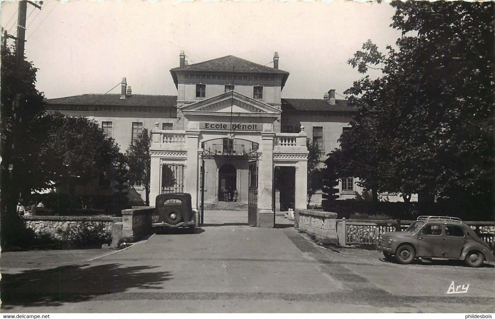 VAUCLUSE  ISLE SUR SORGUE  College Technique (cpsm) école Benoit - L'Isle Sur Sorgue