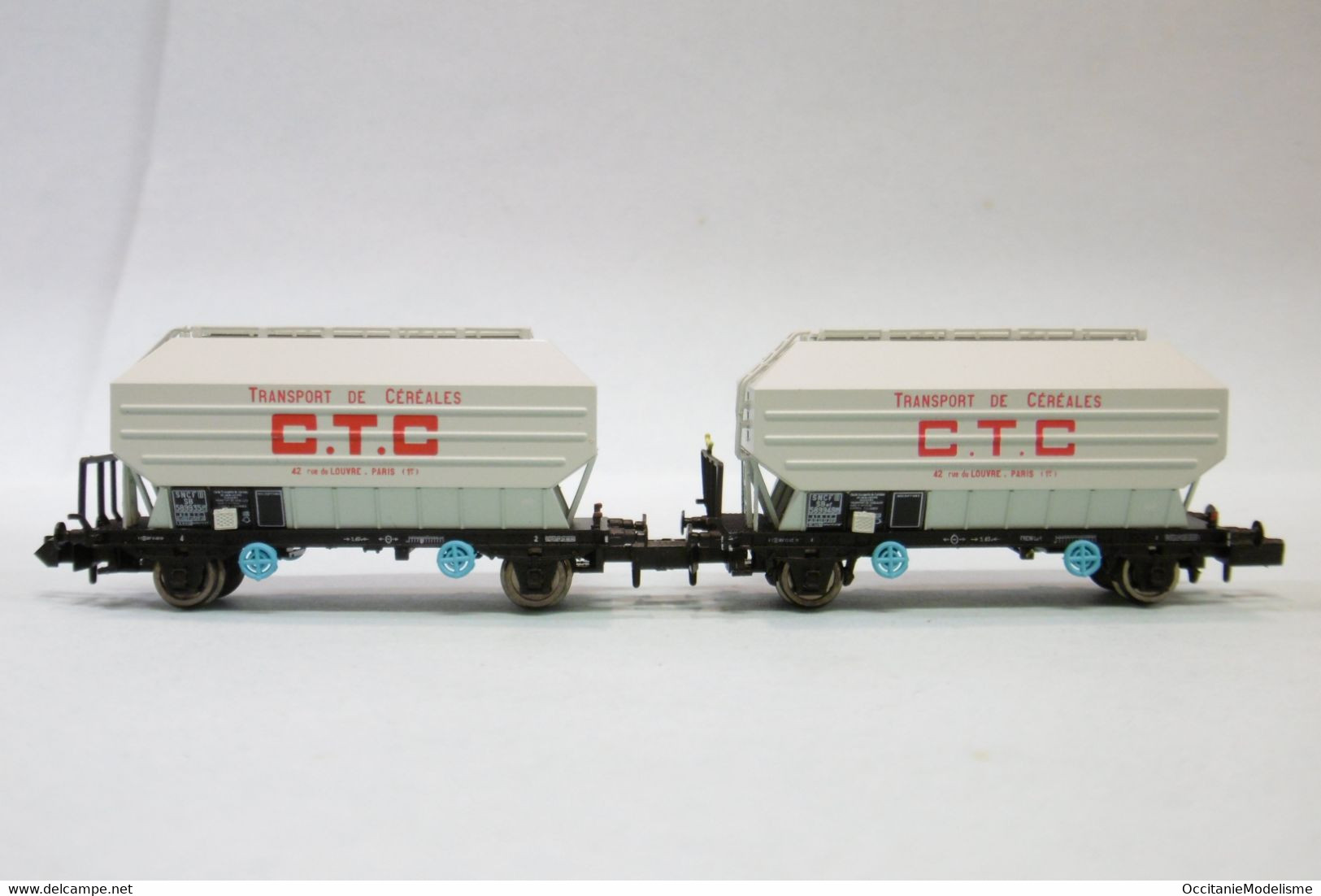 N160 - 2 Wagons CEREALIERS CTC SNCF ép. III Réf. NC24001 BO N 1/160 - Güterwaggons