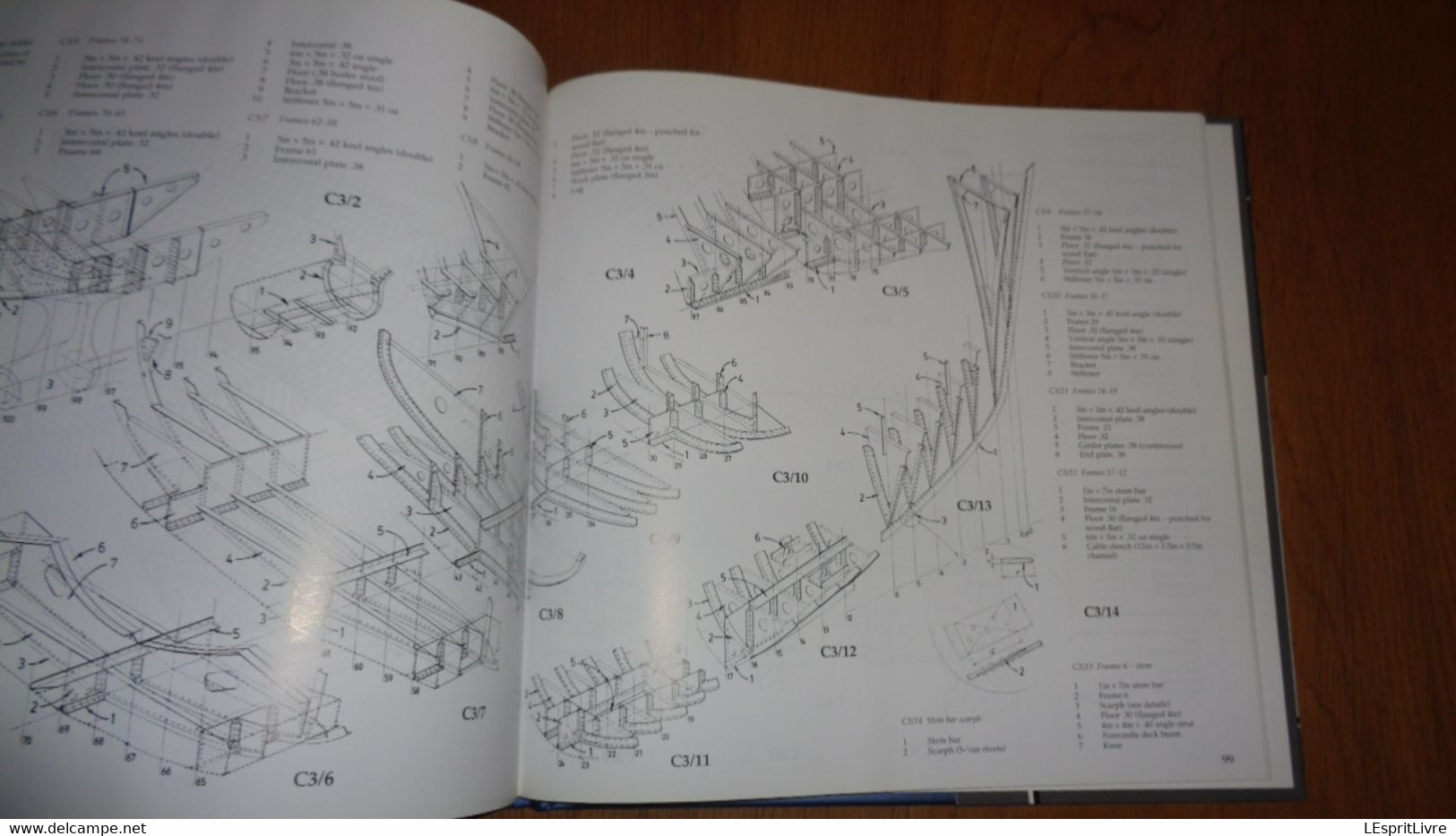 THE FLOWER CLASS CORVETTE AGASSIZ Anatomy of the Ship Marine Royal Navy Royaume Uni UK Boat Guerre 40 45 Mer Atlantique