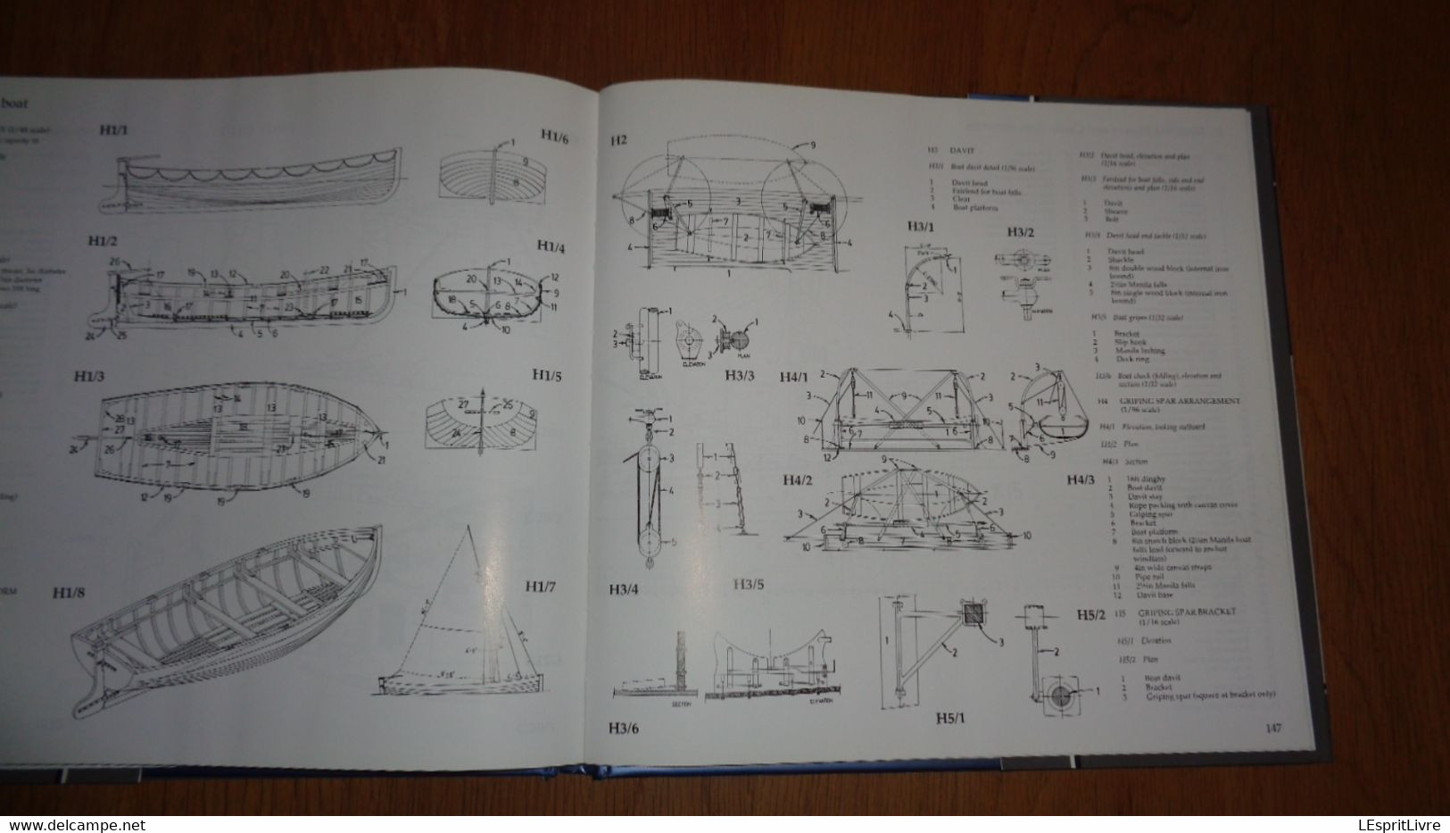 THE FLOWER CLASS CORVETTE AGASSIZ Anatomy of the Ship Marine Royal Navy Royaume Uni UK Boat Guerre 40 45 Mer Atlantique