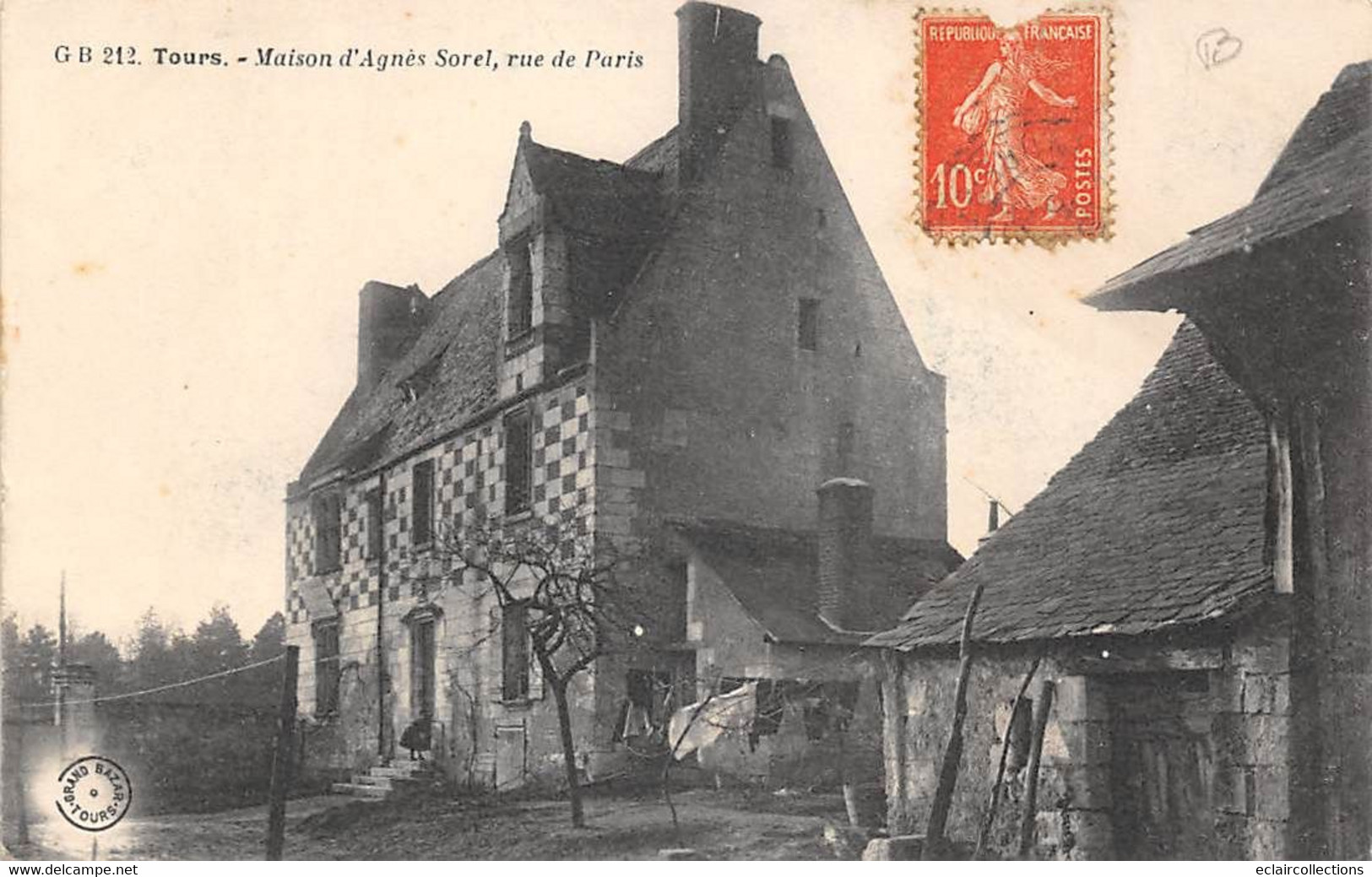 Tours       37        Edifice: Maison D'Agnès Sorel  Rue De Paris   N° GB 212   (voir Scan) - Tours