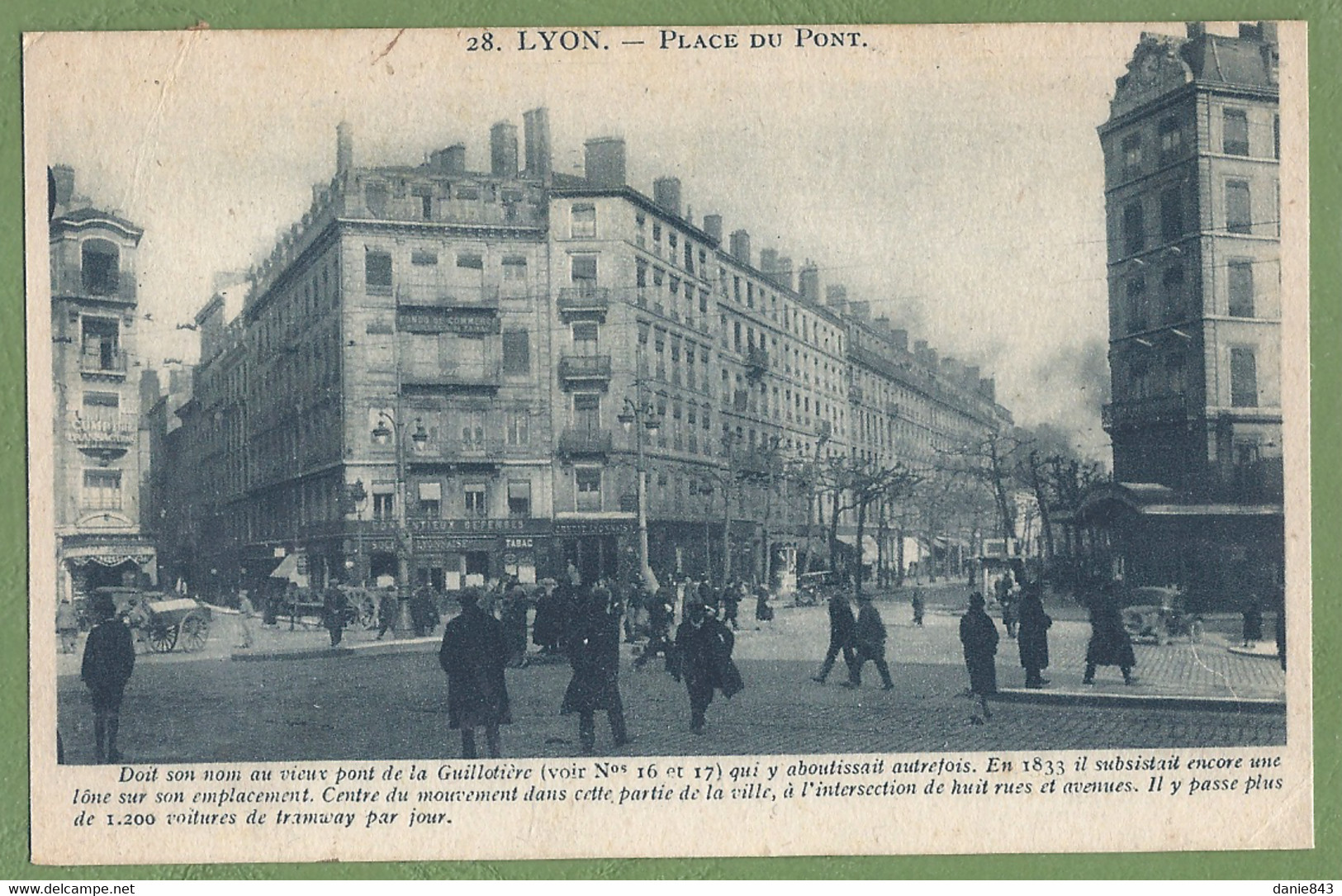 CPA Vue Peu Courante - RHONE - LYON - PLACE DU PONT - Belle Animation, Commerces - édition X. Goutagny / 28 - Lyon 3