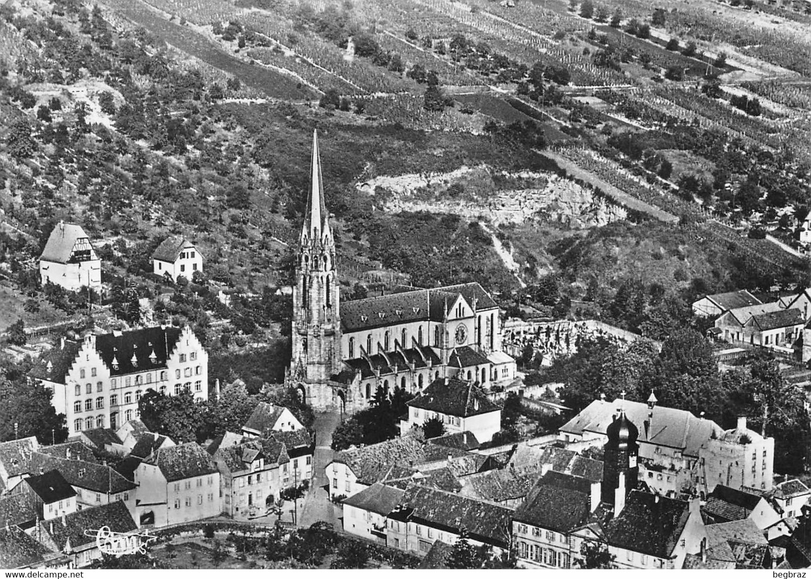 MUTZIG    VUE AERIENNE - Mutzig