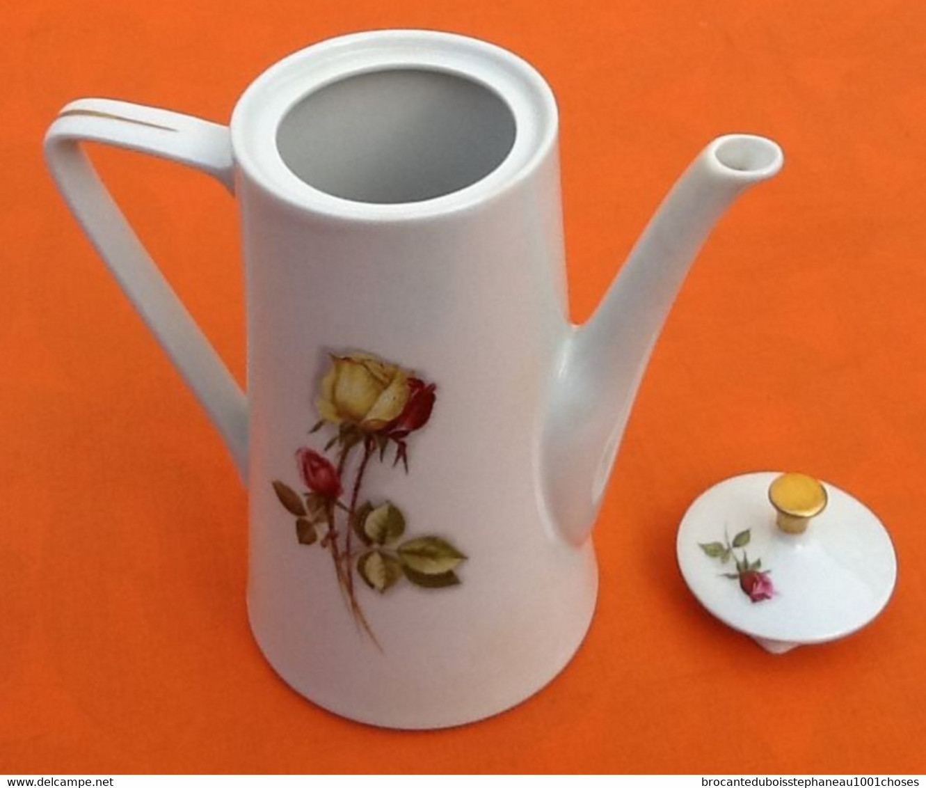 Années 1950  Cafetière  Porcelaine Altesse De Vercor N° 91   Décor Floral   Hauteur : 220mm - Sonstige & Ohne Zuordnung