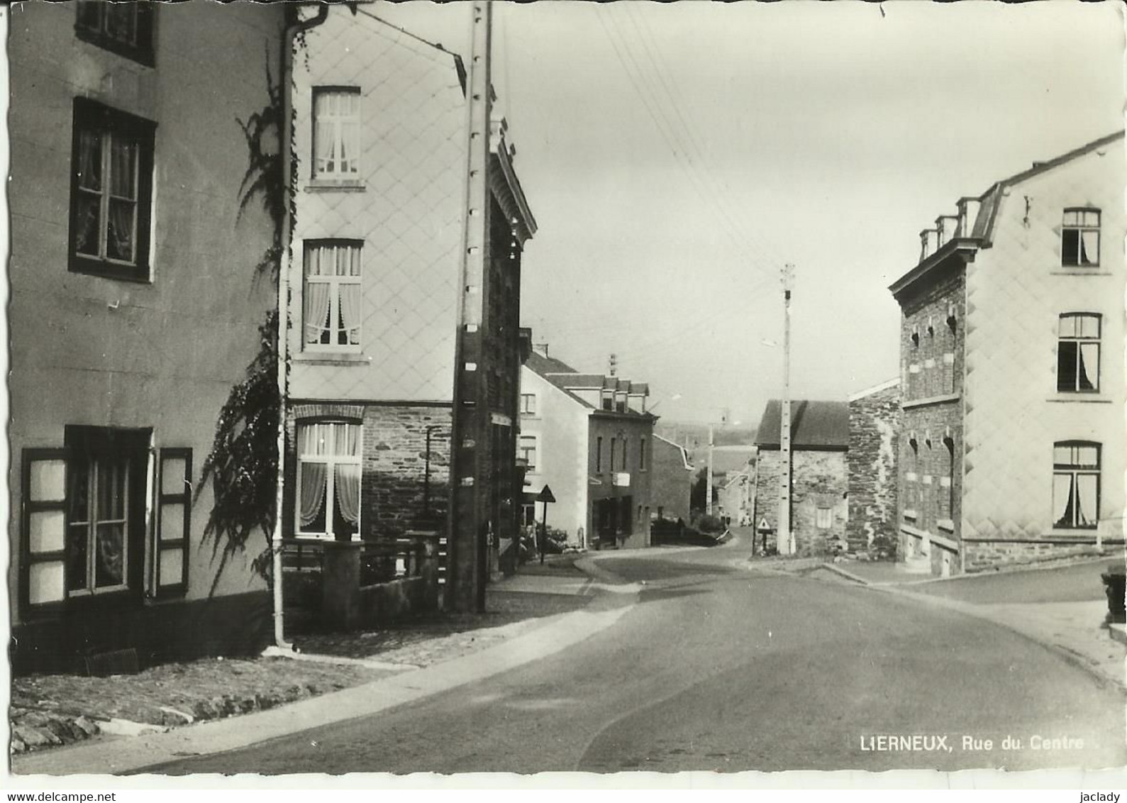 Lierneux -- Rue Du  Centre.     (2 Scans) - Lierneux