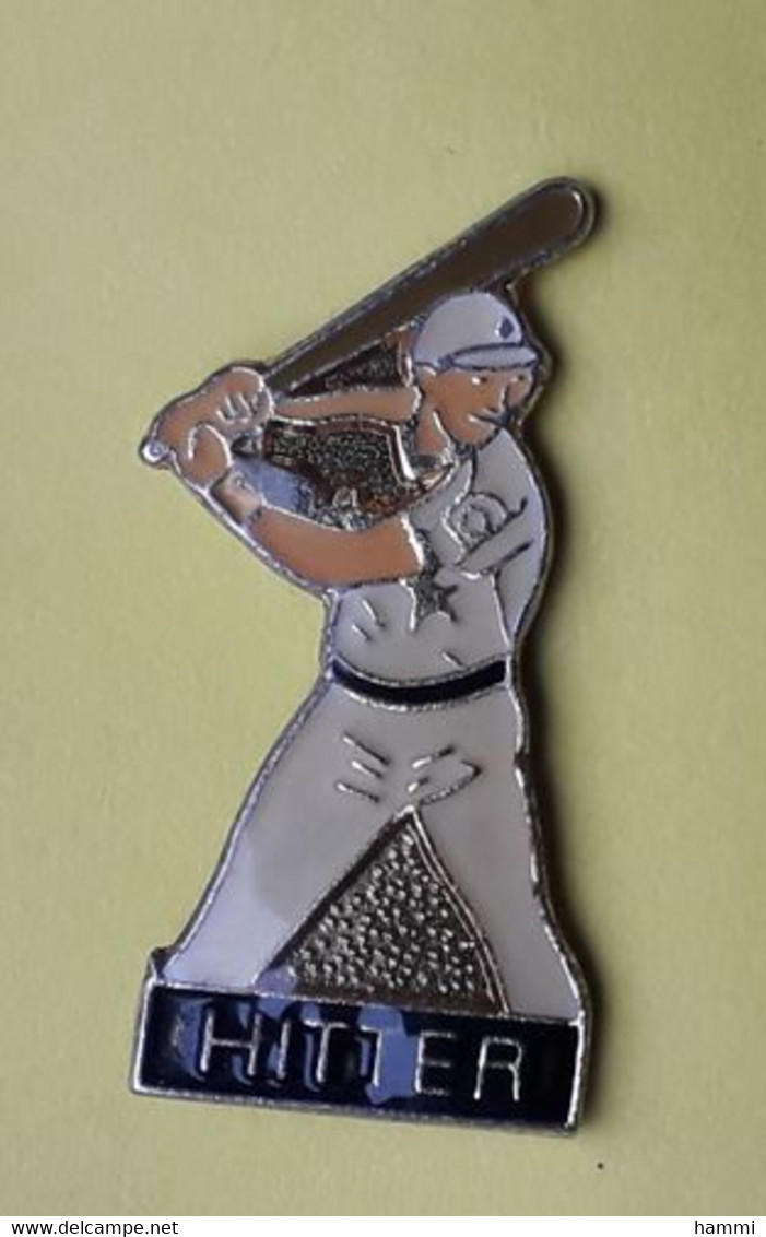 DD445 Pin's Joueur De Baseball HITTER Achat Immédiat - Baseball