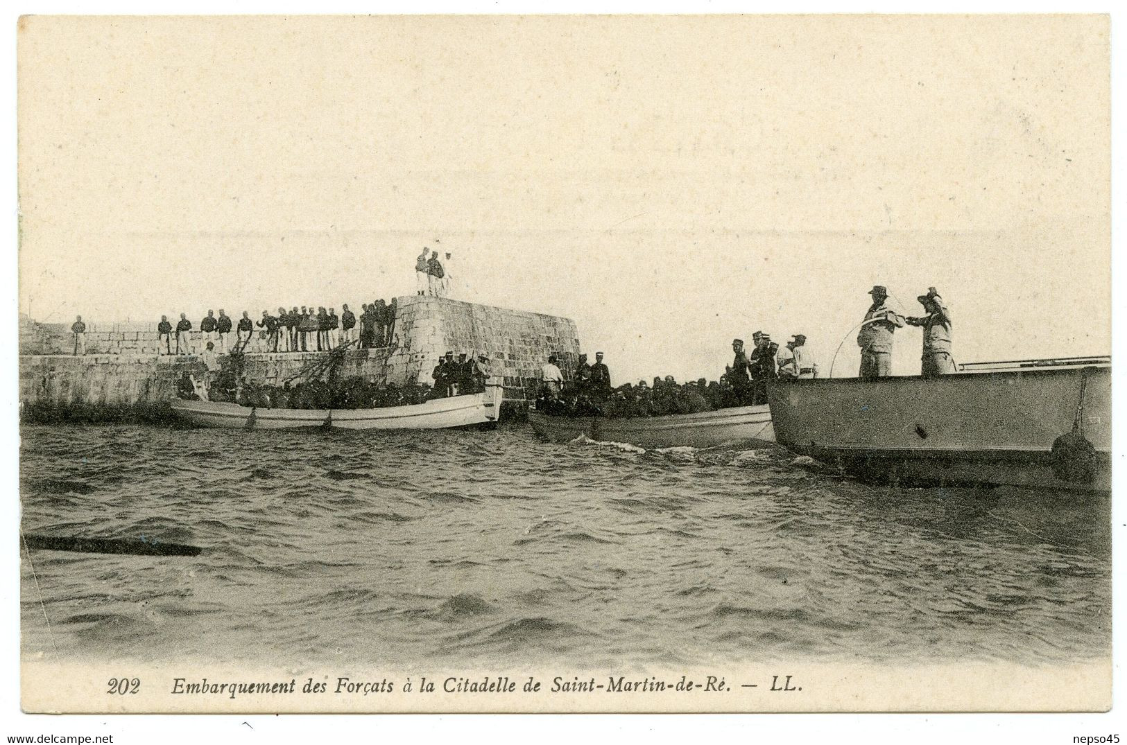 Saint-Martin De Ré.embarquement Des Forçats En Partance Colonies Pénitentiaires De Guyane Et De Nouvelle-Calédonie. - Gefängnis & Insassen