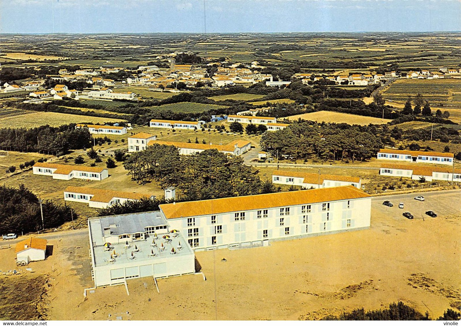 PIE-Foi.ARG-21-5337 : VUE AERIENNE. BRETIGNOLLES-SUR-MER. COLONIE DE VACNACES DE LA CAF DE L'ALLIER - Bretignolles Sur Mer