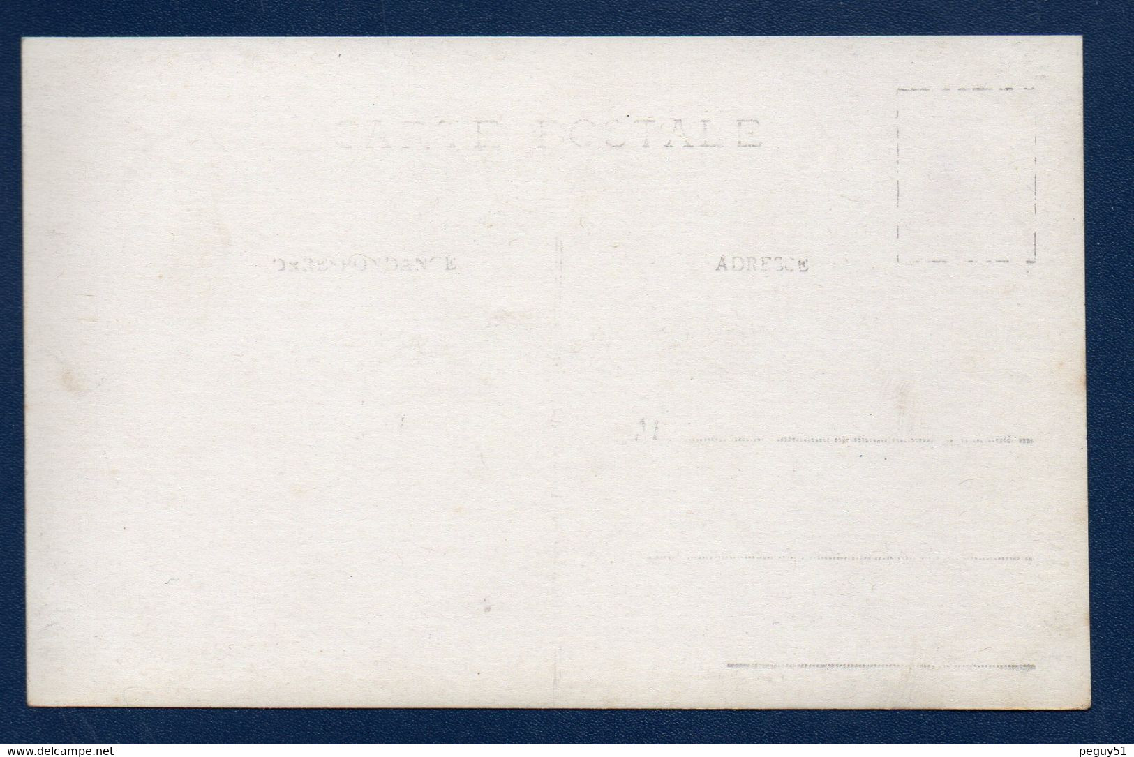 75. Paris, Place De La Concorde. Carte-photo Statue De Lille Ornée De Drapeaux. Cérémonies D'Octobre Et Novembre 1918 - Squares