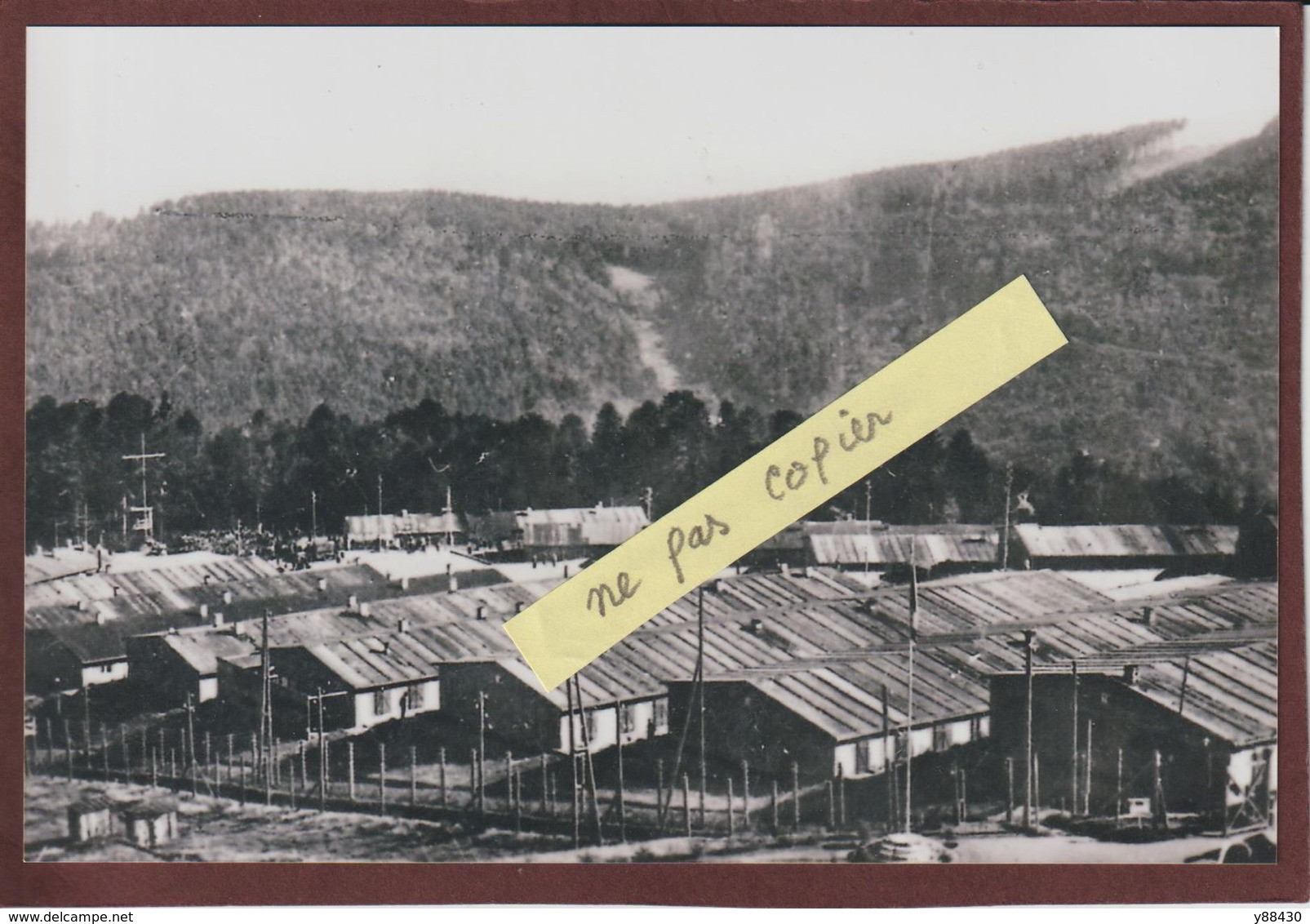 PHOTO - LE STRUTHOF. 67 - Vue Générale Du Camp De Concentration Allemand - Retirage En 15/10 Cm - Presidio & Presidiarios