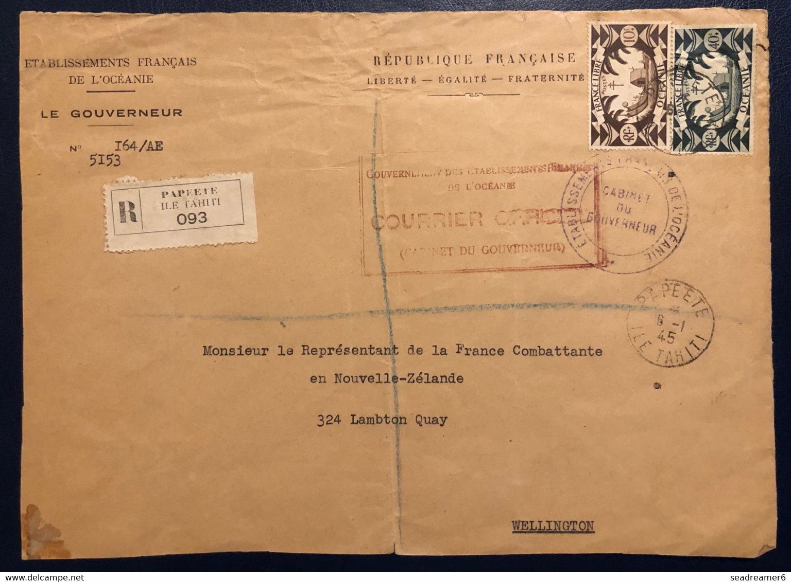 Océanie Devant Paquet Recommandée Du Cabinet Du Gouverneur TAHITI 1943 Dateur De Papeete Pour Wellington + Griffe TTB - Covers & Documents