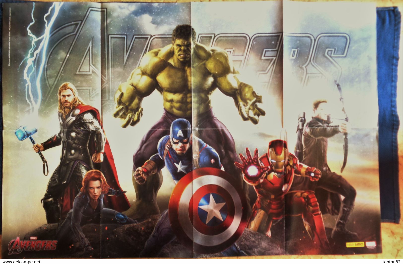 Guy l' Éclair - Spécial Flash Gordon - Avec un double Poster Géant les Avengers - ( 1980 ) .