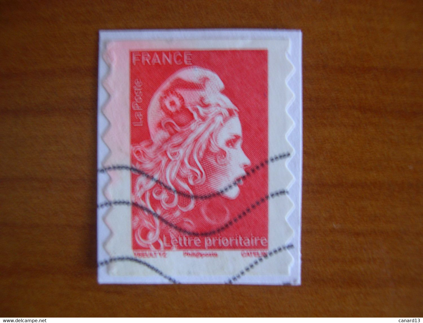 France  Obl   N° 1599 Tache Rouge - Used Stamps