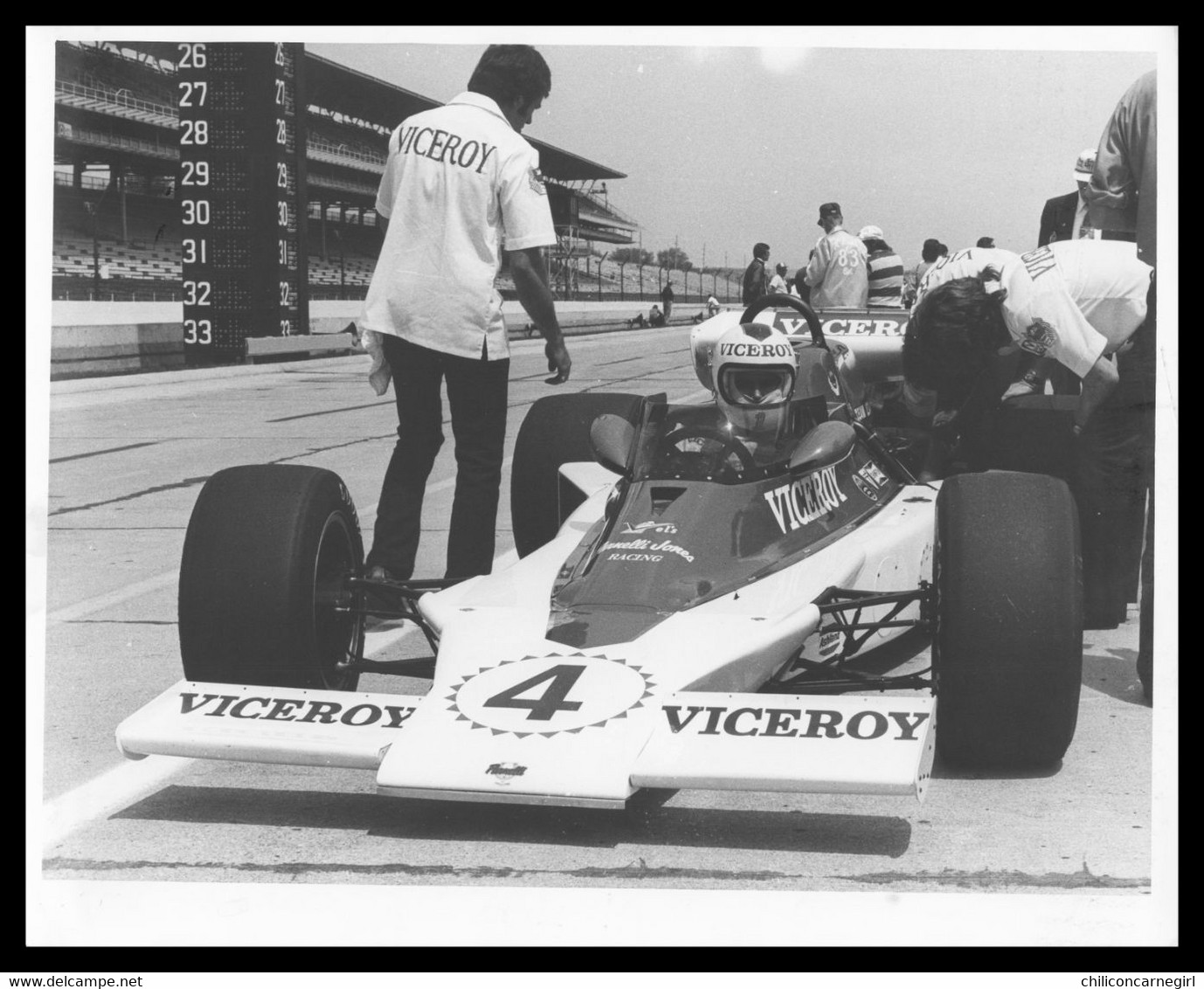 Photo Presse - F1 - Formule 1 - VICEROY - PARNELLI Cosworth V8 - INDIANAPOLIS - Course Circuit - 25,5 X 20,4 Cm Environ - Autorennen - F1