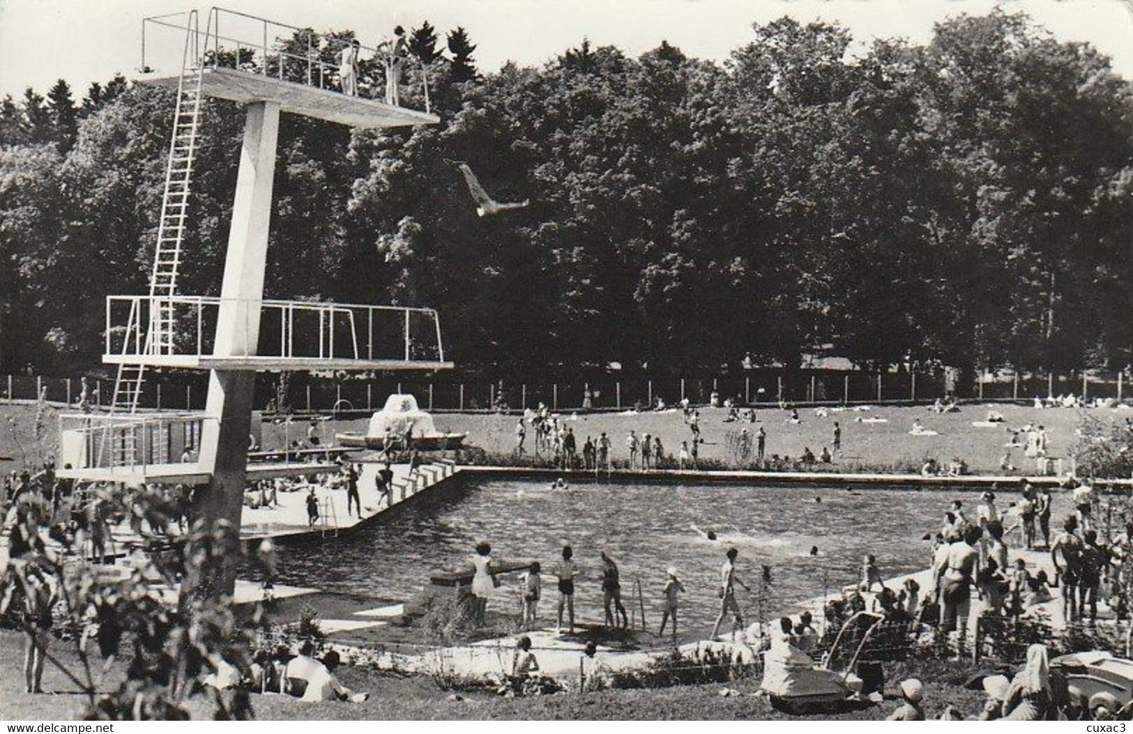 Piscine Des Mélèzes , Lachaux-de-fonds - La Chaux