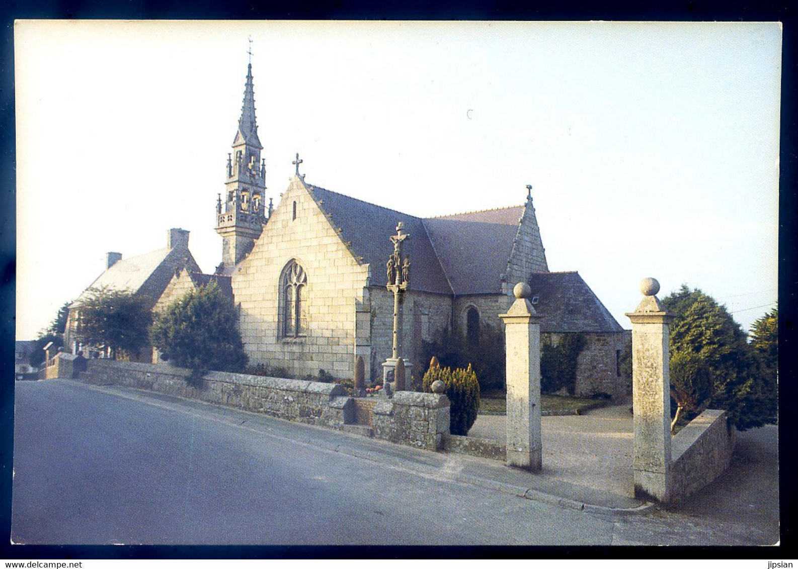 Cpsm Du 22  Trélévern L' église Et Le Calvaire   JA22-59 - Penvénan