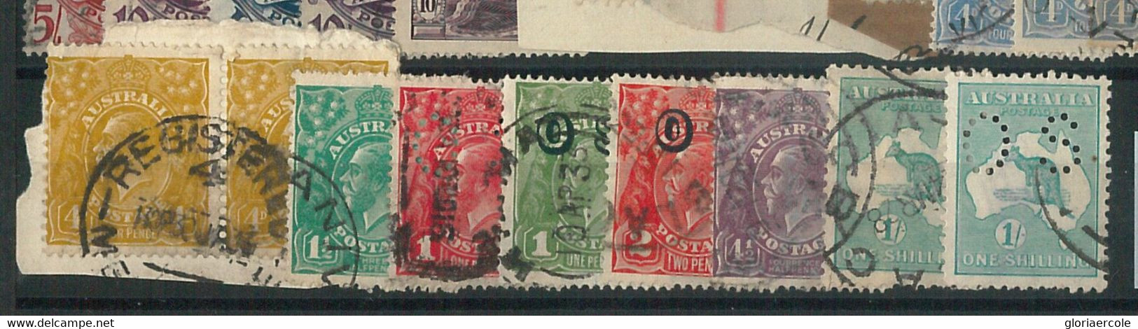 70267 -  AUSTRALIA - STAMP:  Small Lot Of USED Stamps Including REVENUES , O.S. - Impuestos