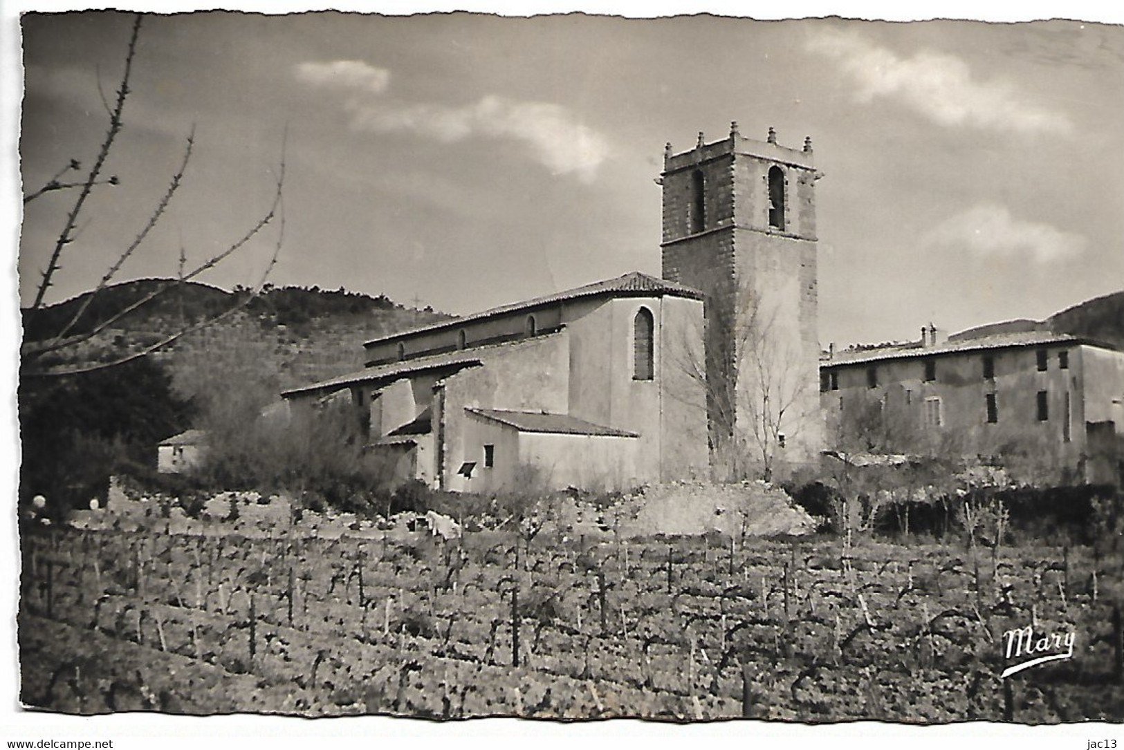 L90B725 - Signes - 104 Eglise Saint-Pierre - Signes