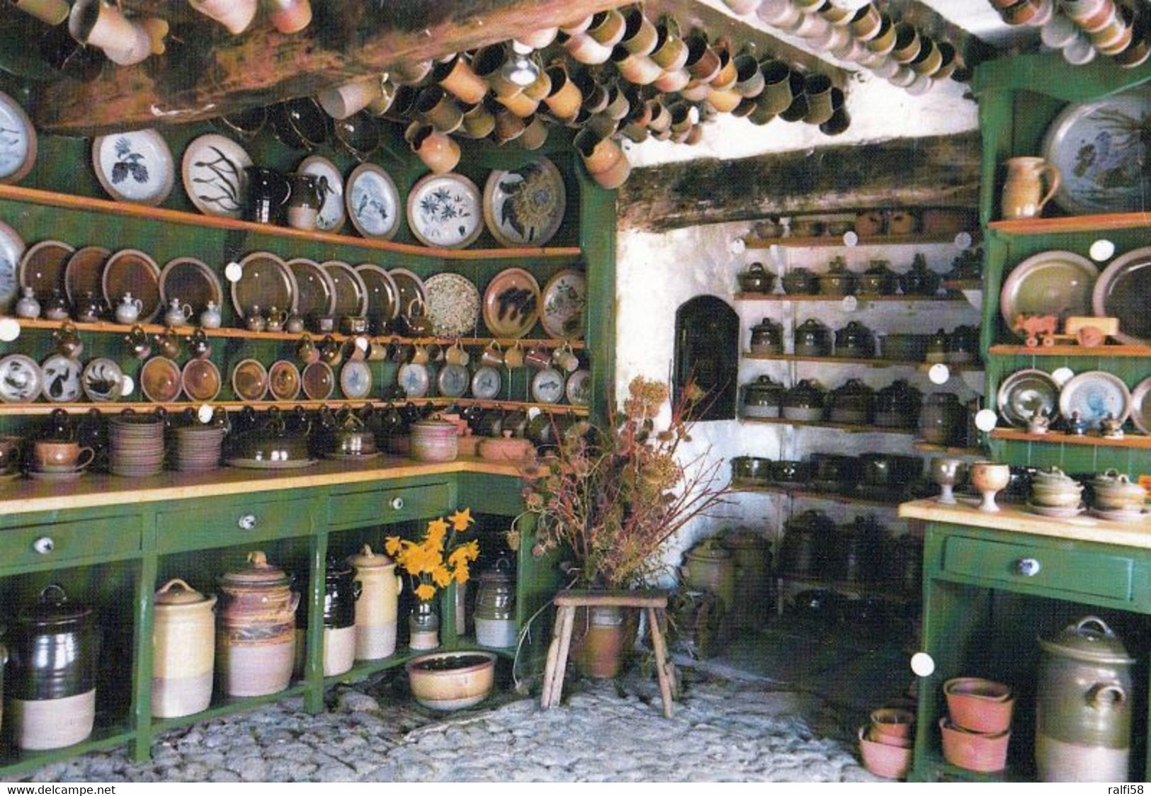 1 AK Wales * The Shop At Towy Pottery, Rhandirmwyn In Llandovery * - Carmarthenshire