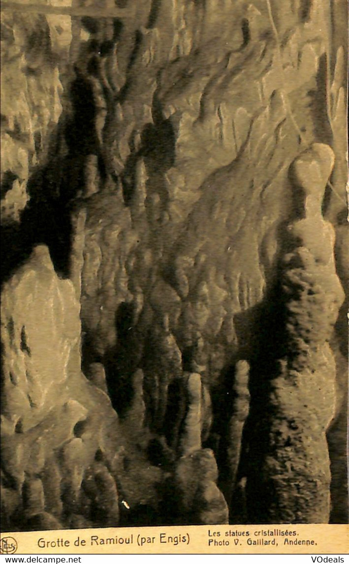 037 692 - CPA -  Belgique - Engis - Grotte De Ramioul - Engis